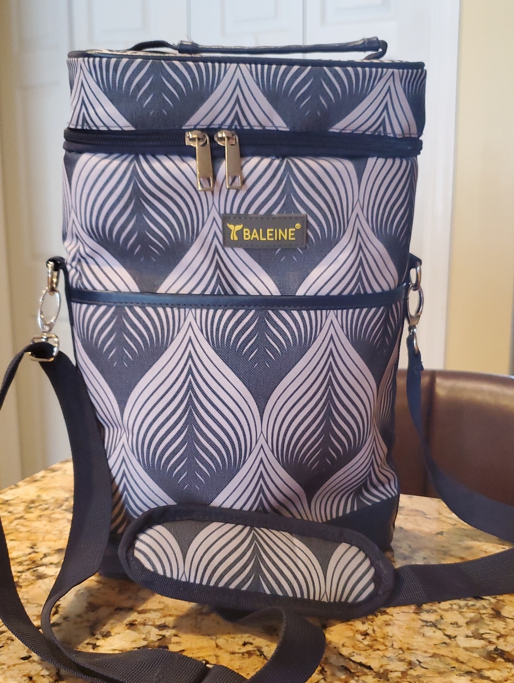 Baleine Patterned Insulated Cooler Bag - Navy & Light Blue